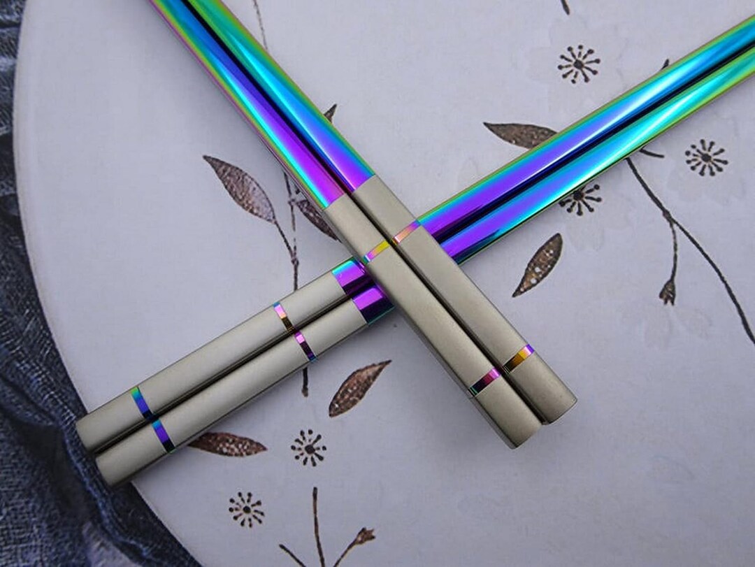 5 Pairs Reusable Stainless Steel Chopsticks – Rainbow Colors, Non-Slip Tips, Dishwasher Safe, 8.9 Inch